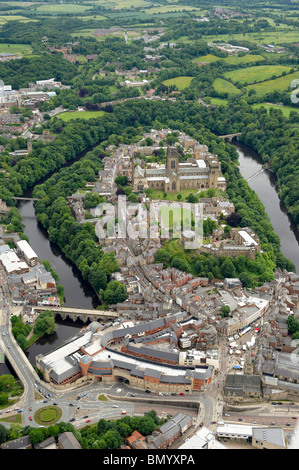 Durham City Centre und die Kathedrale aus der Luft, Sommer 2010, North East England Stockfoto