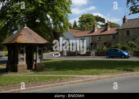 BURTON LEONARD DORF NORTH YORKSHIRE VEREINIGTES KÖNIGREICH UK Stockfoto