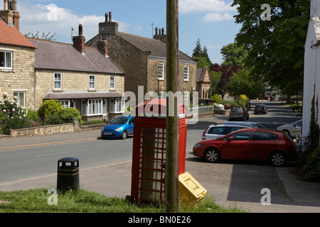 BURTON LEONARD DORF NORTH YORKSHIRE VEREINIGTES KÖNIGREICH UK Stockfoto