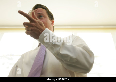 Uhr David Cameron bei Coplands Schule Brent uk Stockfoto