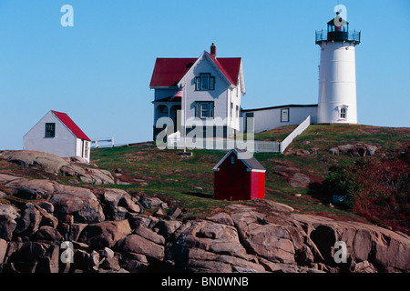 Blick auf den Leuchtturm von Cape Neddick, York, Maine zu schließen Stockfoto