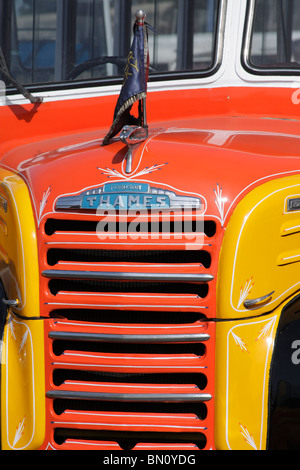 Valletta, Malta. Fordson Thames Bullnose bus Stockfoto