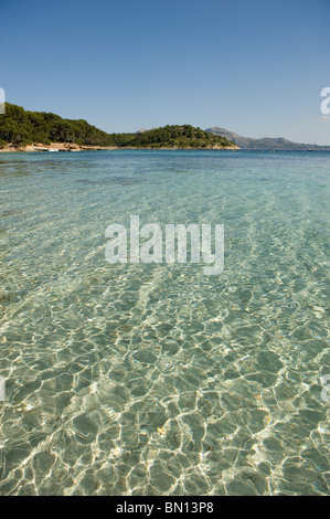 Ein Blick auf Pollenca Bucht Blick nach Süden nach Alcudia vom Strand von Formentor, Mallorca Spanien 2010 Stockfoto