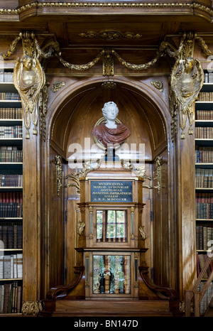 Details einer barocken Bibliothek Stockfoto