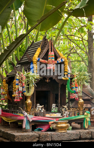 Buddhistischen Schrein im Four Seasons Resort, Chiang Mai, Thailand. Stockfoto