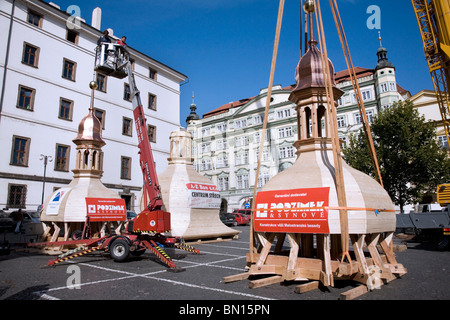 Bau einer neuen Zwiebelturm für eine Barock-Gebäude-Prag Stockfoto