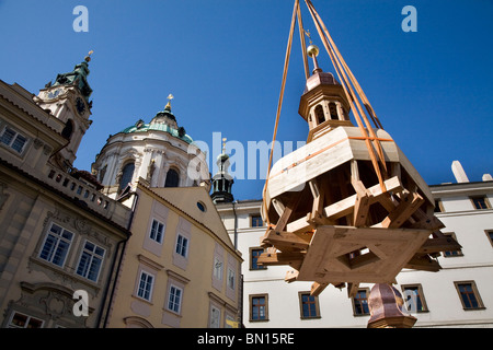 Bau einer neuen Zwiebelturm für eine Barock-Gebäude-Prag Stockfoto