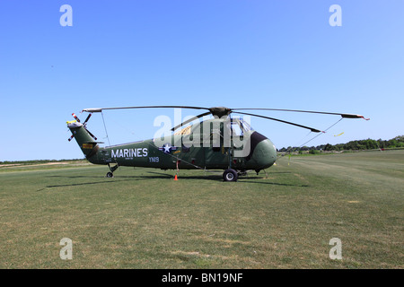 Restaurierte Vietnam Ära UH - 34D "Stinger" Hubschrauber Long Island NY Stockfoto