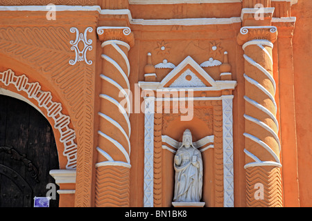 Alte Kirche, San Pedro Las Huertas, in der Nähe von Antigua Guatemala, Guatemala Stockfoto