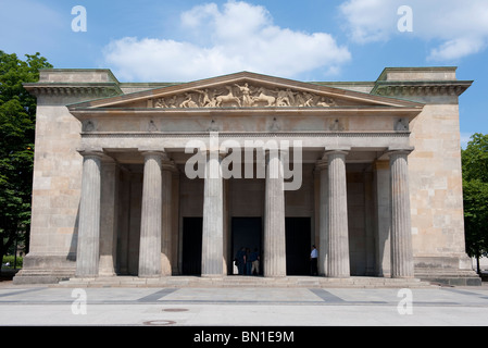 Außenseite des der neuen Wache Kriegerdenkmal in Mitte Berlin Deutschland Stockfoto