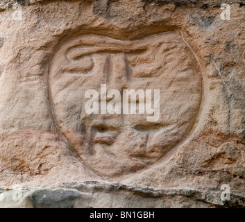 Geschnitzte Initialen in den Stein des Newark Castle in Newark on Trent, Nottinghamshire, England UK Stockfoto