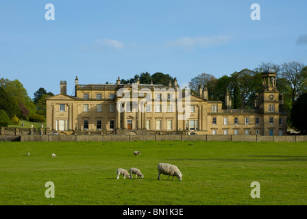 Broughton Halle, in der Nähe von Skipton, North Yorkshire, England UK Stockfoto