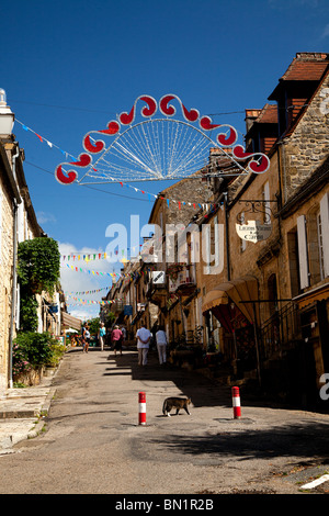 Domme, mitten in der Dordogne, ca. 12km südlich von Sarlat. Stockfoto