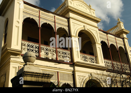 Haus mit Gusseisen Spitzen in East Melbourne, Melbourne, Australien Stockfoto