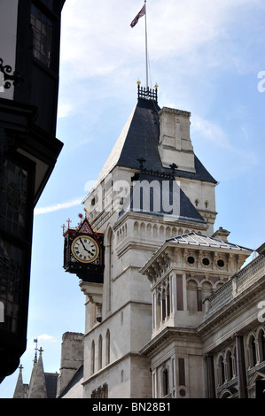 Die königlichen Höfen der Gerechtigkeit, der Strand, City of Westminster, London, England, Vereinigtes Königreich Stockfoto