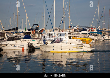 Der Hafen von Marina, Fuengerola, Andalusien, Spanien Stockfoto