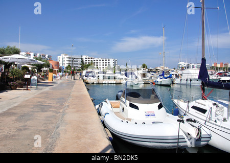 Blick auf Marina, Santa Eularia des Riu, Ibiza, Balearen, Spanien Stockfoto