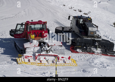 Schweizer Alpen-Antenne: Schnee Pflüge Stockfoto