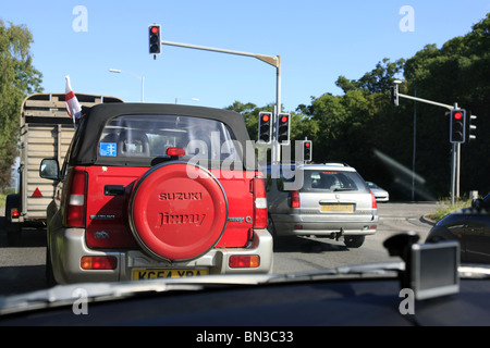 Verkehrsknotenpunkt kurz vor der Autobahn M5 an Taunton England Stockfoto