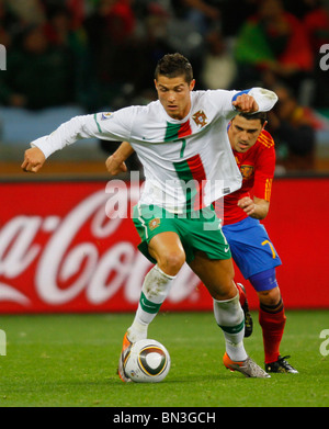 CRISTIANO RONALDO & DAVID VILL Spanien V PORTUGAL GREEN POINT Stadion Kapstadt Südafrika 29. Juni 2010 Stockfoto