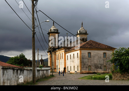Blick auf eine Kirche in Ouro Preto, Minas Gerais, Brasilien