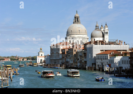 Canal Grande und Santa Maria della Salute, Venedig, Italien, Europa Stockfoto