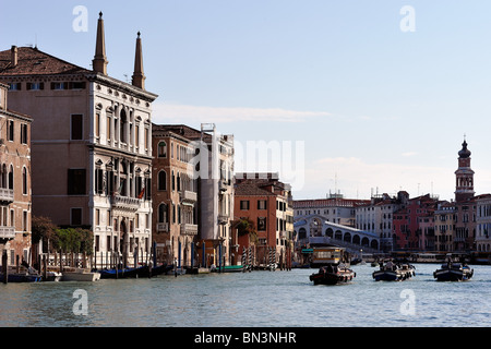 Boote am Canal Grande, Venedig, Italien, Europa Stockfoto