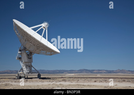 Radioteleskop Very Large Array, New Mexico, USA, niedrigen Winkel Ansicht Stockfoto