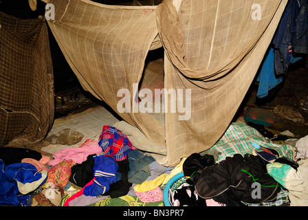 Im Inneren eines Hauses ein Hmong Dorf, Mae Hong Son, Nord-Thailand, Asien Stockfoto