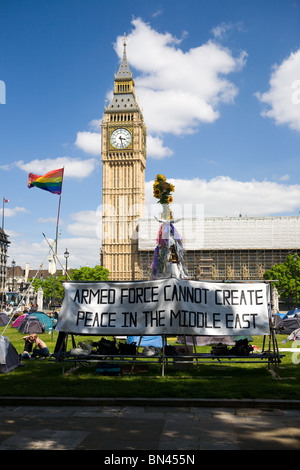 Das camp Friedensdemonstration in Parliament Square außerhalb der Häuser des Parlaments Stockfoto
