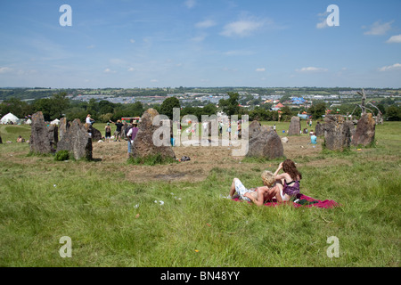 Der Steinkreis in Kings Wiese, Glastonbury Festival 2010 Stockfoto