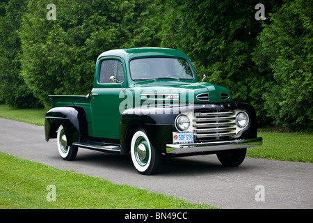 1948-Ford F - 47 Pickup-Truck Stockfoto