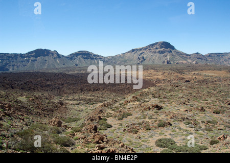 Spanien, Kanarische Inseln, Teneriffa. Nationalpark Las Canadas. Typische vulkanische Lavalandschaft. Stockfoto