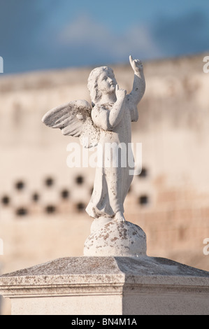 Statue von einem Friedhof Stockfoto