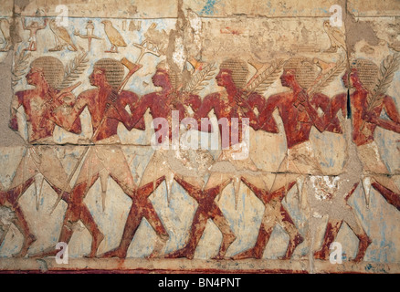 Bas Reliefschnitzen Hatshepsut Reise in das Land Punt (Somalia), Tempel der Hatschepsut, Luxor, Oberägypten Stockfoto