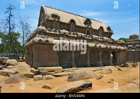 Indien-Tamil Nadu Mamallapuram Bhima-Ratha in Panch Rathas, eine Gesamtheit von monolithischen Altären des VII Jahrhunderts Stockfoto