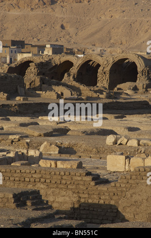 Ramesseum. Tempelbezirk zur Scheunen oder Hallen. Ägypten. Stockfoto