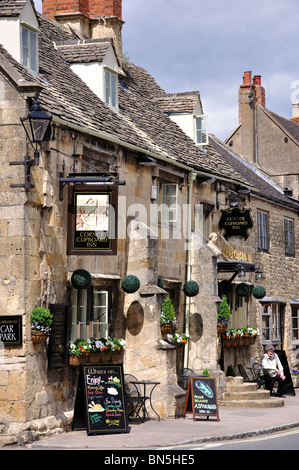 Ecke Schrank Inn, Gloucester Street, Winchcombe, Gloucestershire, England, Vereinigtes Königreich Stockfoto