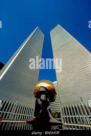 Kugel-Skulptur am World Trade Center Stockfoto