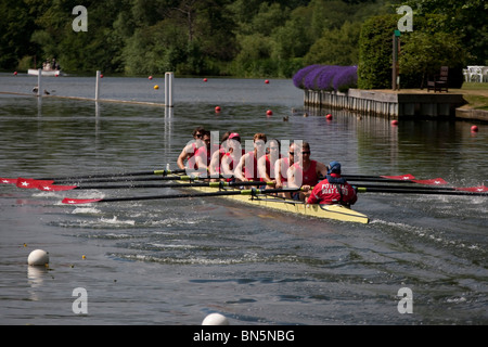 HENLEY ON THAMES, ENGLAND. 07.03.2010 die Henley Royal Regatta am Fluss Themse Henley Berkshire Stockfoto