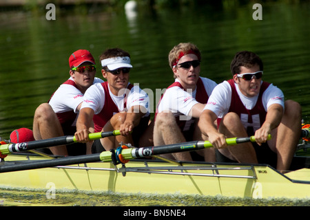 HENLEY ON THAMES, ENGLAND. 07.03.2010 die Henley Royal Regatta am Fluss Themse Henley Berkshire Stockfoto