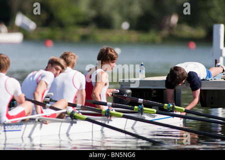 HENLEY ON THAMES, ENGLAND. 07.03.2010 die Henley Royal Regatta am Fluss Themse Henley Berkshire Stockfoto