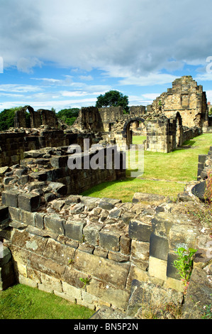 Die Ruinen eines Klosters Cluniac Mönch Bretton Priory, Barnsley, South Yorkshire, Großbritannien. Stockfoto