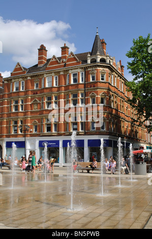 Domplatz, Peterborough, Cambridgeshire, England, Vereinigtes Königreich Stockfoto