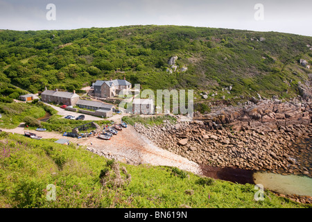 Penberth eine kleine Cornish Fischerdorf an der Küste in der Nähe von Porthcurno, Cornwall, UK. Stockfoto