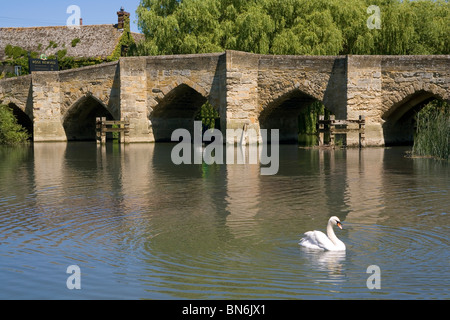 England Oxfordshire Newbridge Themse Stockfoto