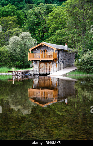 Der Herzog von Portland Bootshaus am See Ullswater im Frühling, Pooley Bridge Ullswater Seenplatte Cumbria England UK Stockfoto