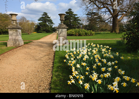 Woburn Abbey Gardens im Frühjahr, Bedfordshire, England Stockfoto