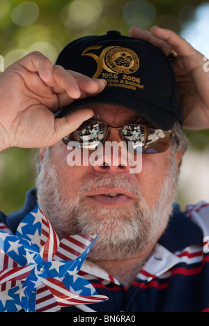 Mitbegründer Steve Wozniak, Apple Inc. wurde der Grand Marshall in 2010 Rose, weiß & blau 4th of July Parade in San Jose, CA Stockfoto