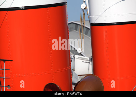 Waverley Paddle Steamer Trichter, auf dem Fluss Clyde, Pacific Quay, Glasgow, Schottland, Großbritannien Stockfoto